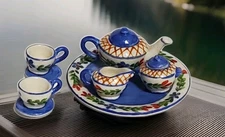 VINTAGE 10 PIECE MINIATURE BLUE FLOWERS TEA SET MADE IN THAILAND EUC Complete