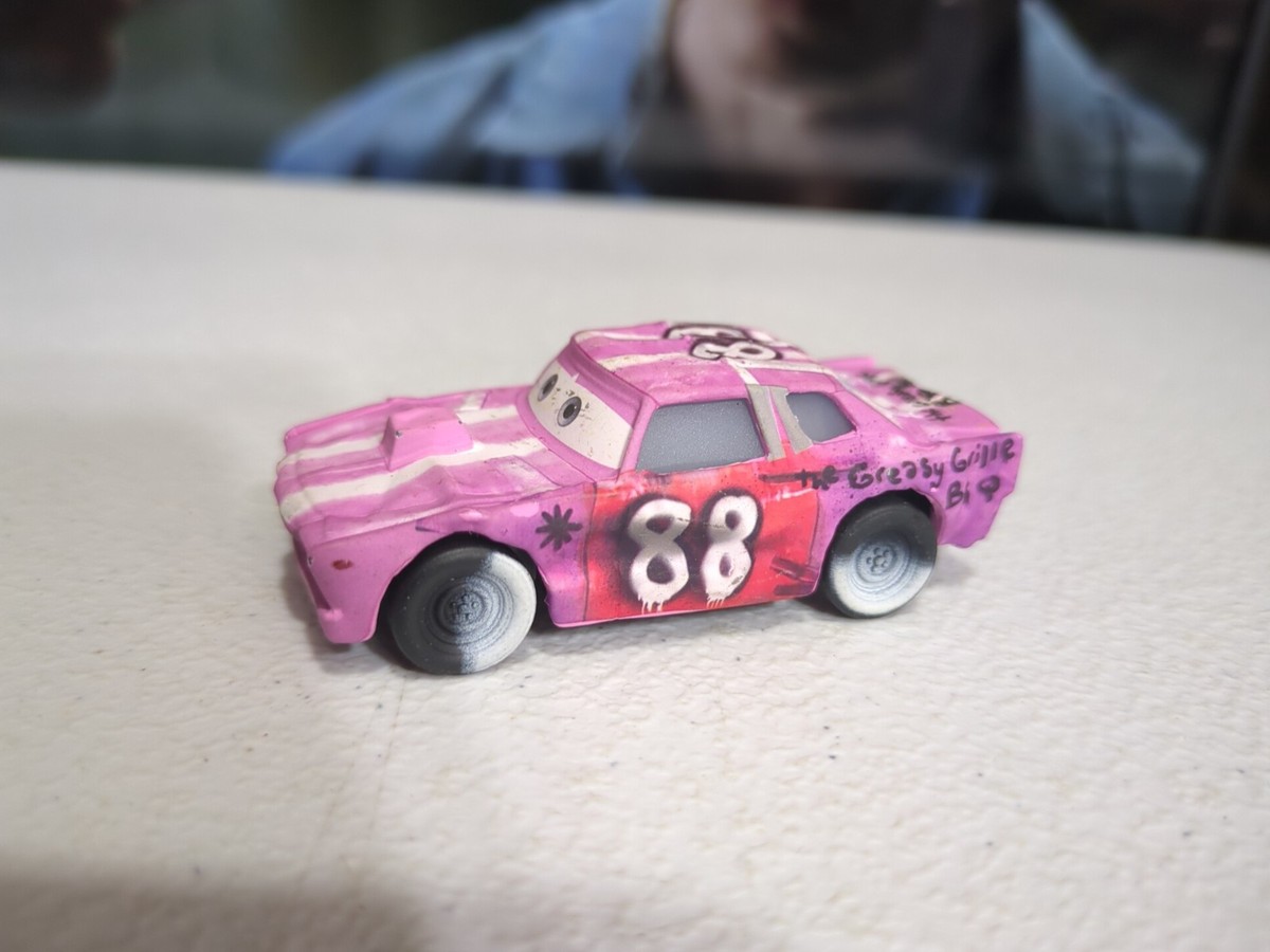 DISNEY PIXAR CARS TAILGATE # 88 The Greasy Grille Demolition Derby
