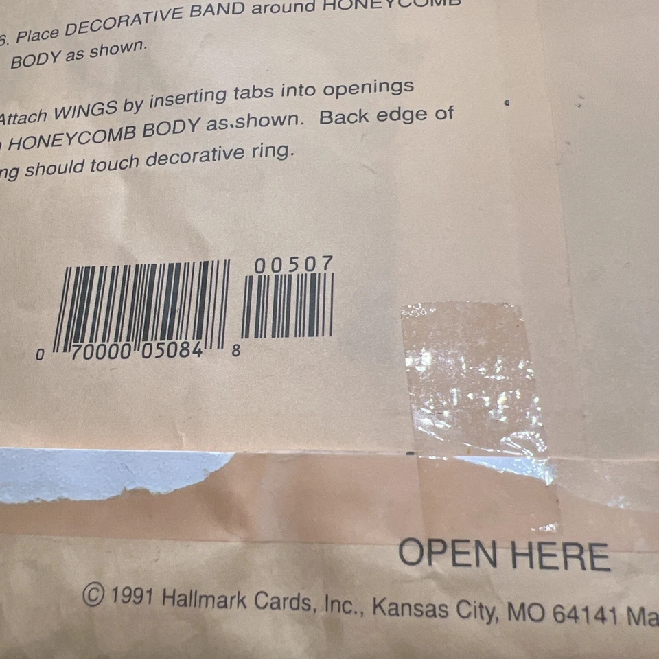 Vintage Hallmark Turkey Centerpiece Thanksgiving Fall Decor Honeycomb 9” - Image 4 of 4