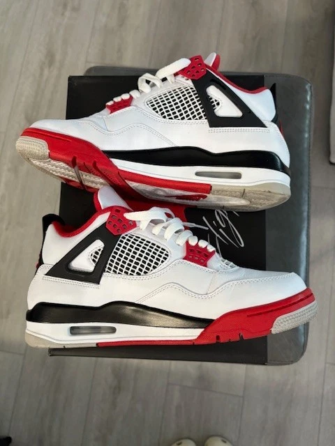 Talla 8.5 - Jordan 4 Retro OG Mid Fire Red Foto 4 de 4