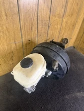 2011-2012 FORD F250 F350 6.7L POWER BRAKE BOOSTER MASTER CYLINDER