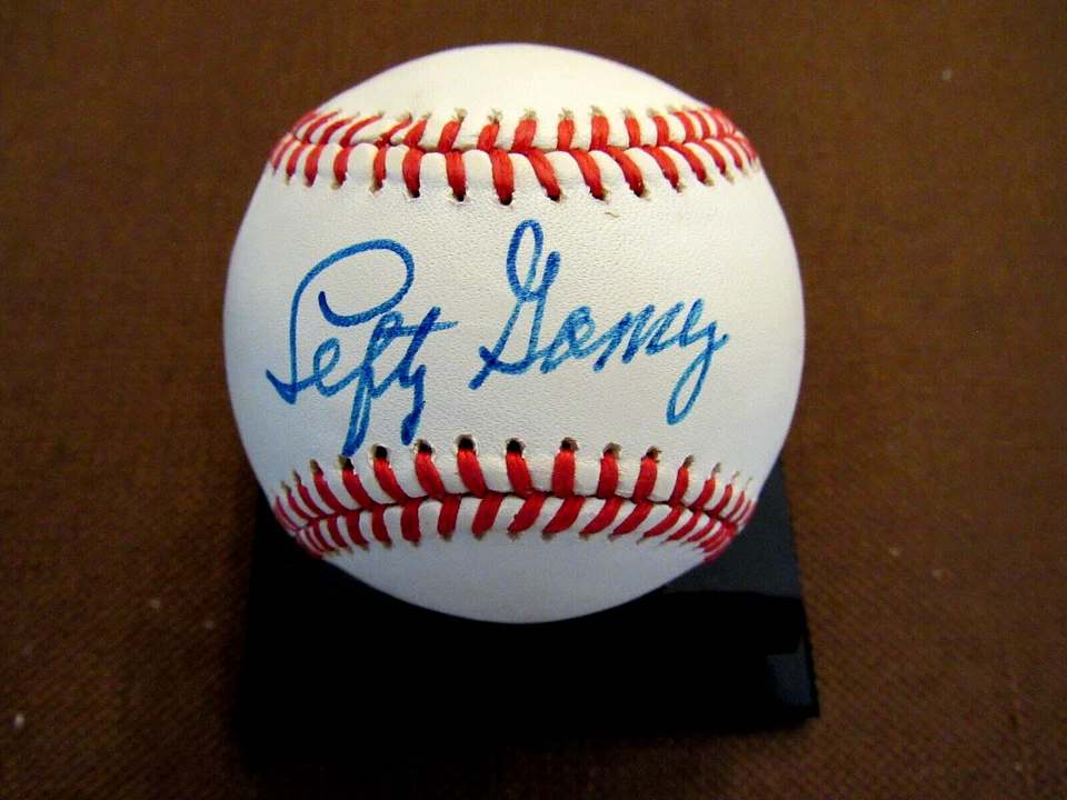 LEFTY GOMEZ 5 X WSC NY YANKEES HOF SIGNED AUTO VINTAGE OAL BASEBALL JSA LOA - Image 2 of 4