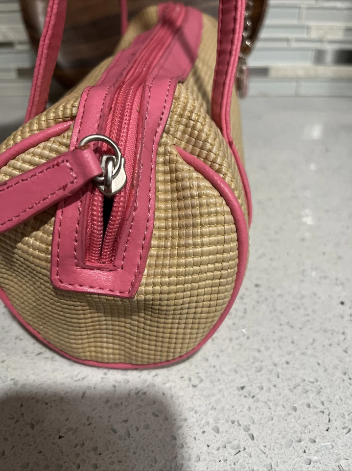 Bolso de mano St. John's Bay de cuero rosa y aspecto de paja Y2K Foto 4 de 4