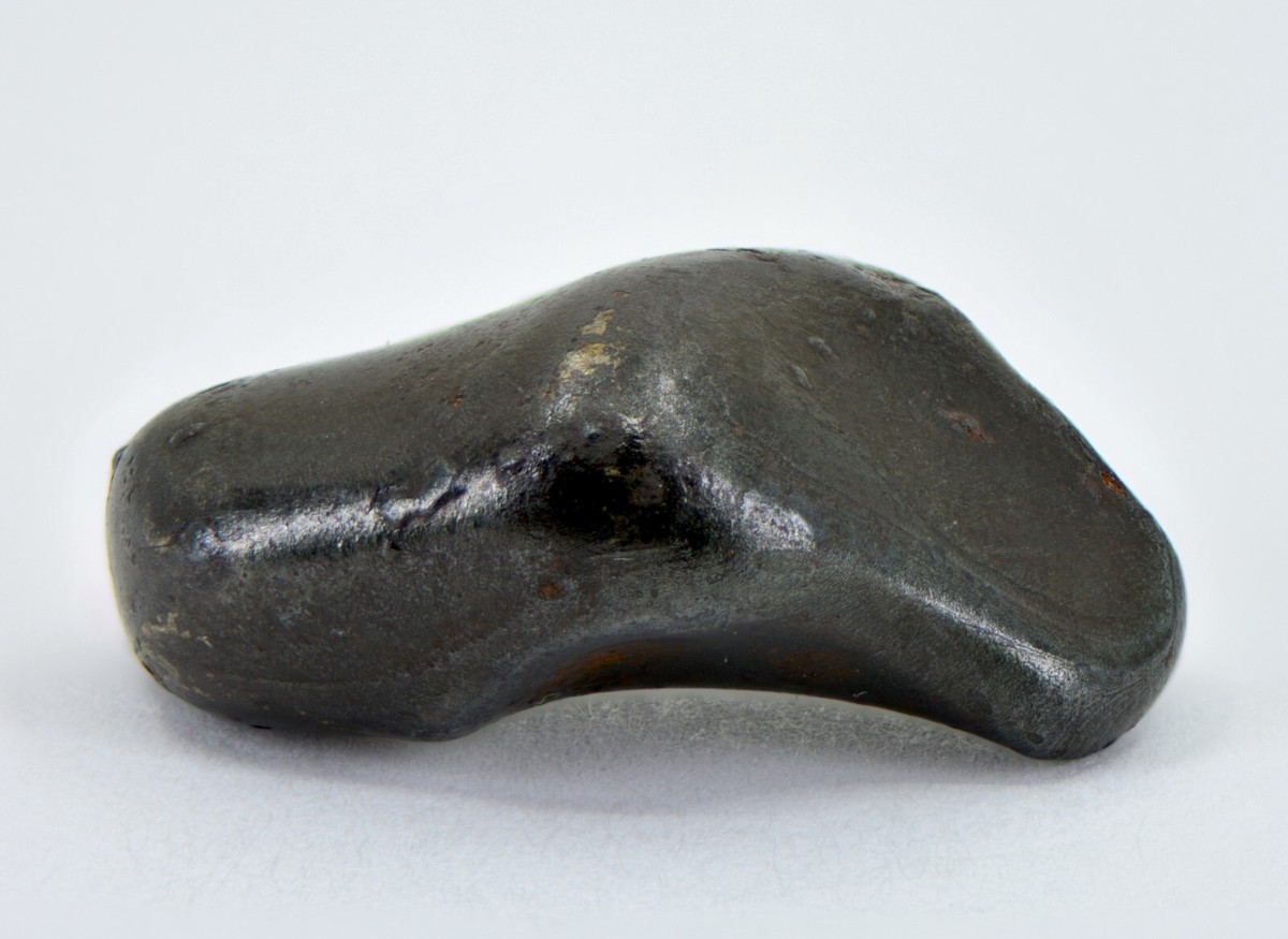 7.89g Sikhote-Alin witnessed fall 1947 I Iron Meteorite I TOP