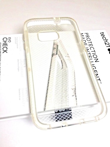Tech21 Evo Check FlexShock Case/Cover For Samsung Galaxy S7 in Clear/White Color - Picture 4 of 7