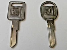 GM J&K Key Blank  B46 & B47- Original Logo Keys- Strattec