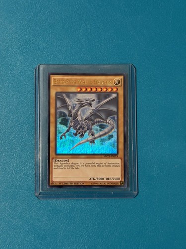 Blue-Eyes White Dragon MVP1-ENGV4 YuGiOh The Dark Side of Dimensions Movie Pack card