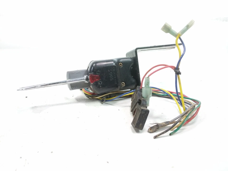 12 Can Am Commander 800R XT Control Paddle Hazard Lights - Image 2 of 4