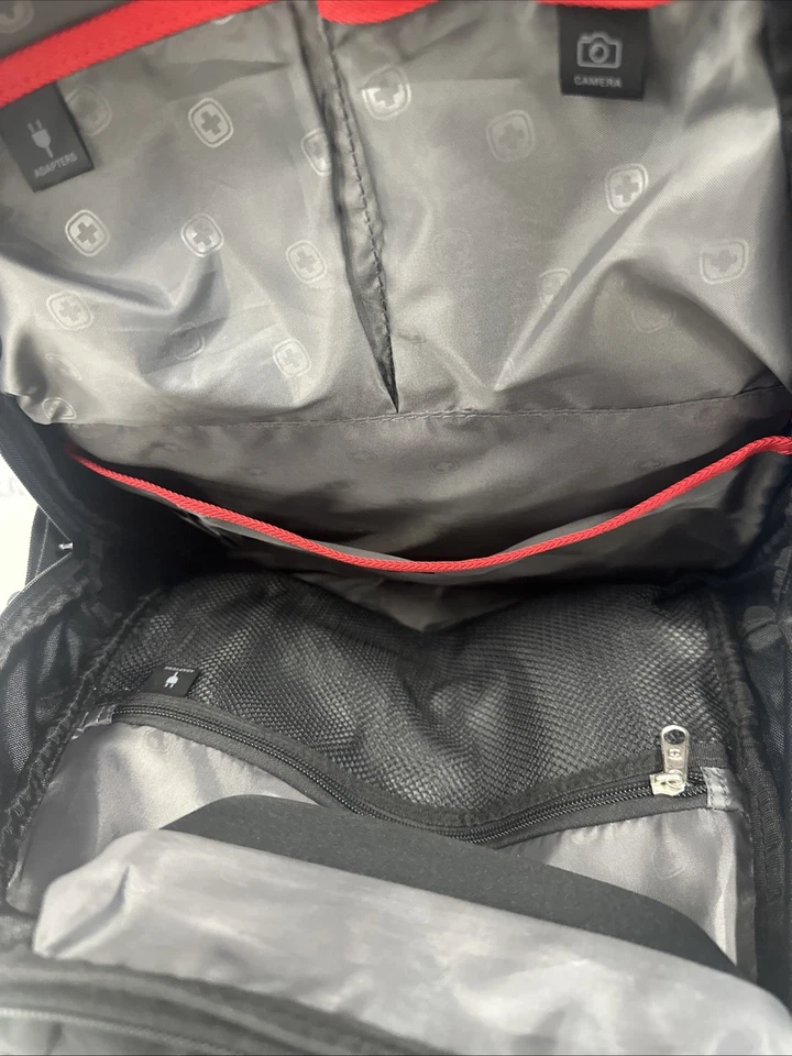 Mochila acolchada para portátil Swissgear 3760 ScanSmart 16" negra Foto 2 de 4