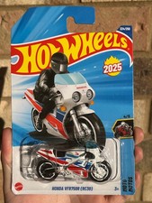 Hot Wheels Intl' Card Honda VFR750R RC30 HW Motos 4/5 224/250