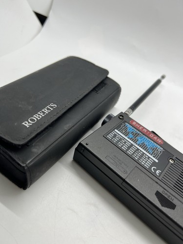 Roberts R101 Radio FM/MW/SW 9 Band Receiver Black Tested With Accessories - Picture 18 of 19