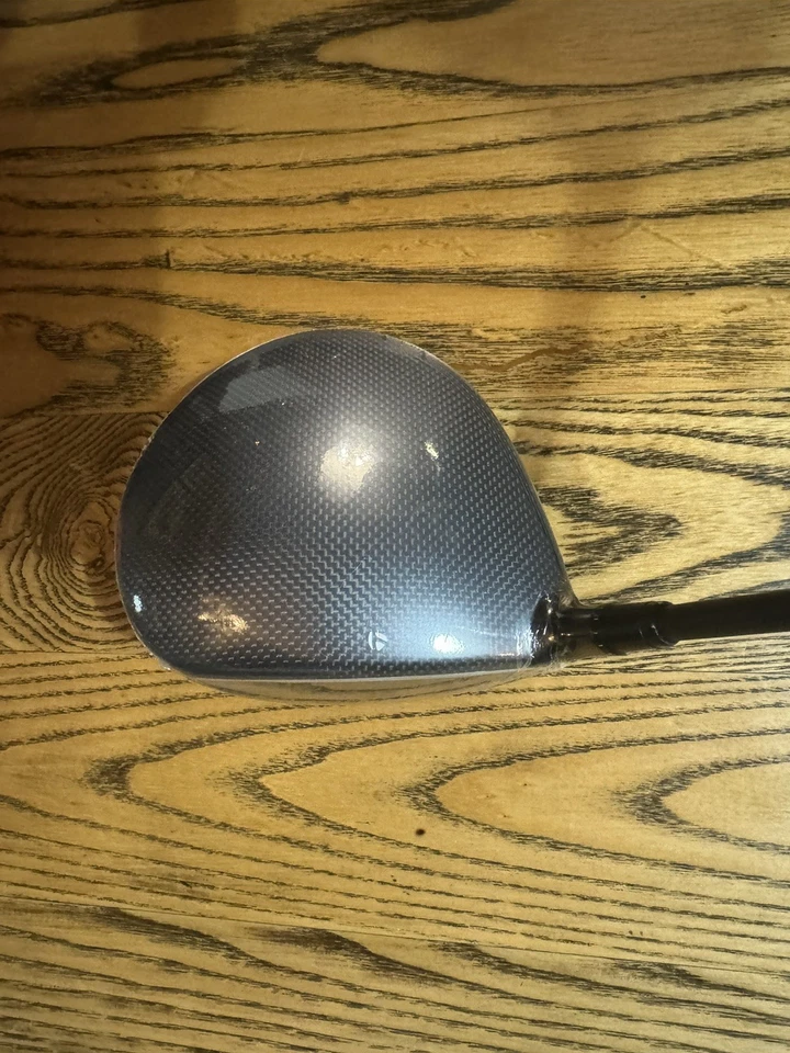 Taylormade Qi35 Max Driver 10.5 Degree, Right-Handed, Stiff Flex (BRAND NEW) - Image 3 of 4
