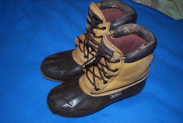 short duck boots mens
