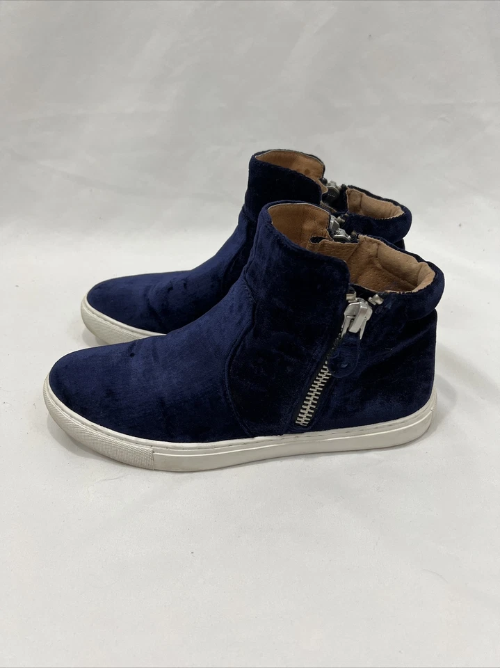 Tênis Gentle Souls Feminino Carole Azul Marinho Veludo Tamanho 7.5 Cunha Oculta Zíper Azul - Imagem 4 de 4