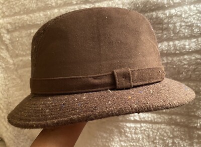 Vintage Men's BEACON HILL Hat Fedora Brown Wool Tweed Size Med (7  1/8)