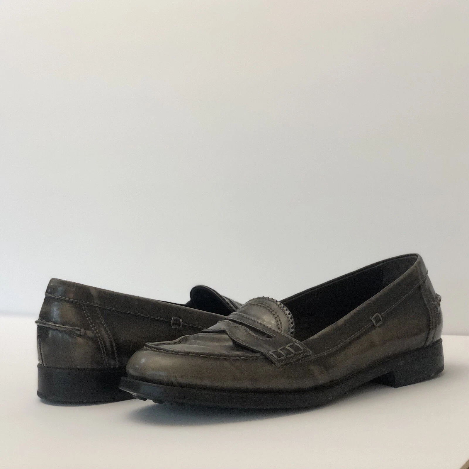 TOD’S Mocassini da guida in pelle lucida Tod's Gommino $695 eccellenti EU 39 US 8