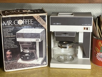 VTG Mr. Coffee 10 Cup Model CBS-800 Joe Dimaggio Endorsed Almond Design WORKS