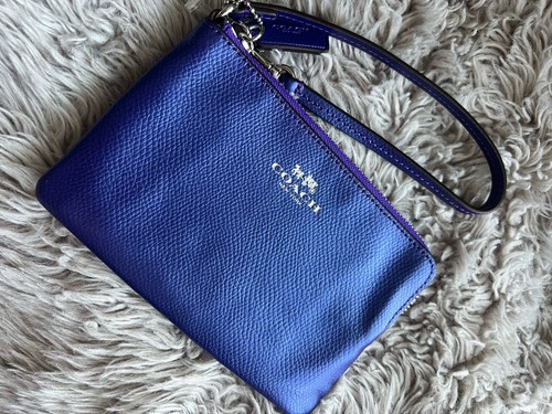 NWOT COACH Iris Wristlet Clutch Metallic Purple Texturized Silver Hardware