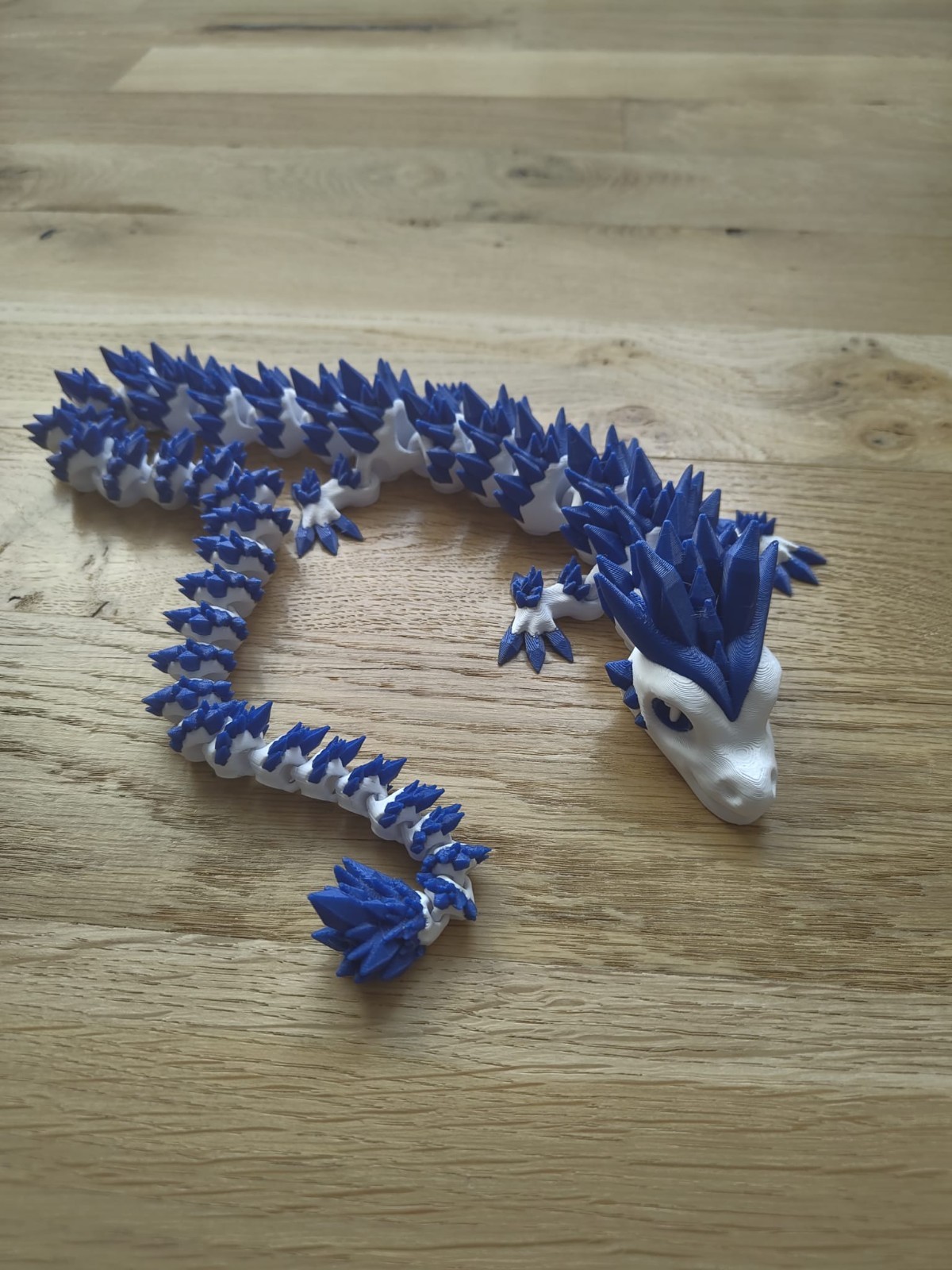 Dragon articulé 3D haut de gamme : œuvre fantasy flexible pour collectionneur d'art