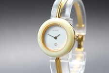 [Near MINT] Gucci Change Bezel 1100L White Gold Woman's Quartz Watch From JAPAN