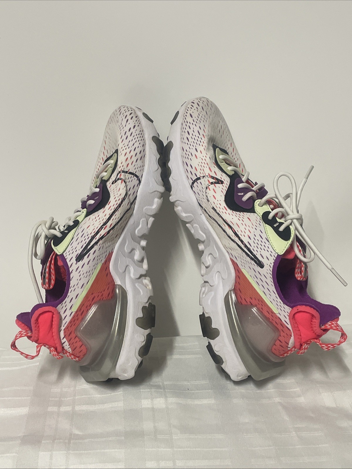 Size 8.5- Nike React Element Barely Volt Laser Cr… - image 17