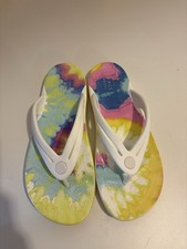 Crocs Women's Sandals Tie Dye Flip Flops Yellow, Blue, Purple Size 8 W Style Vtg