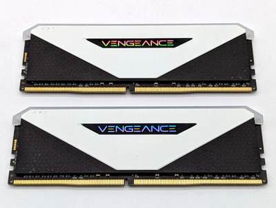32GB 2x 16GB Corsair Vengeance RGB DDR4 RAM 3600MT/s CL18 Gaming Speicher PC4-3600