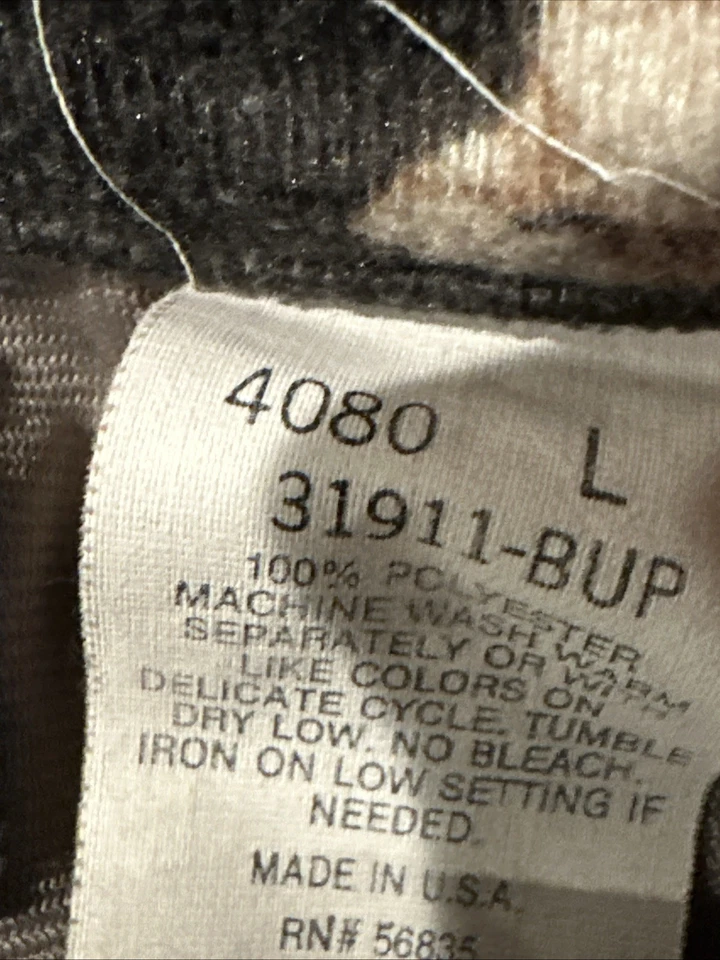 Vintage Men’s Cabellas Made In The USA Button Down Long Sleeve Camo - Image 4 of 4