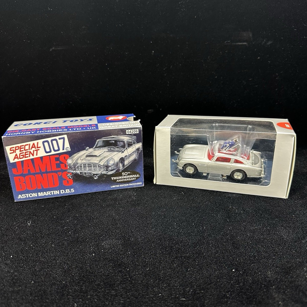 Corgi James Bond 007 50th Anniversary Db5 Thunderball Aston Martin