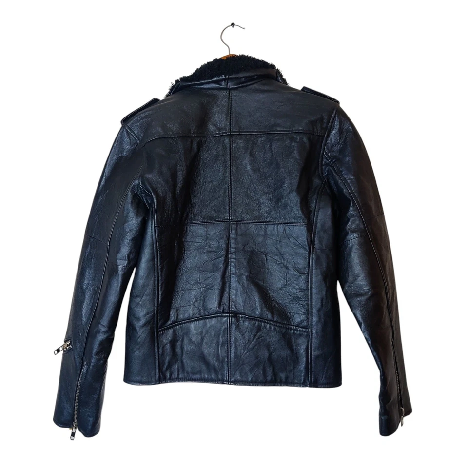 Chaqueta de motociclista de cuero reciclado Deadwood negra cuello de piel 38 pequeña Foto 2 de 4
