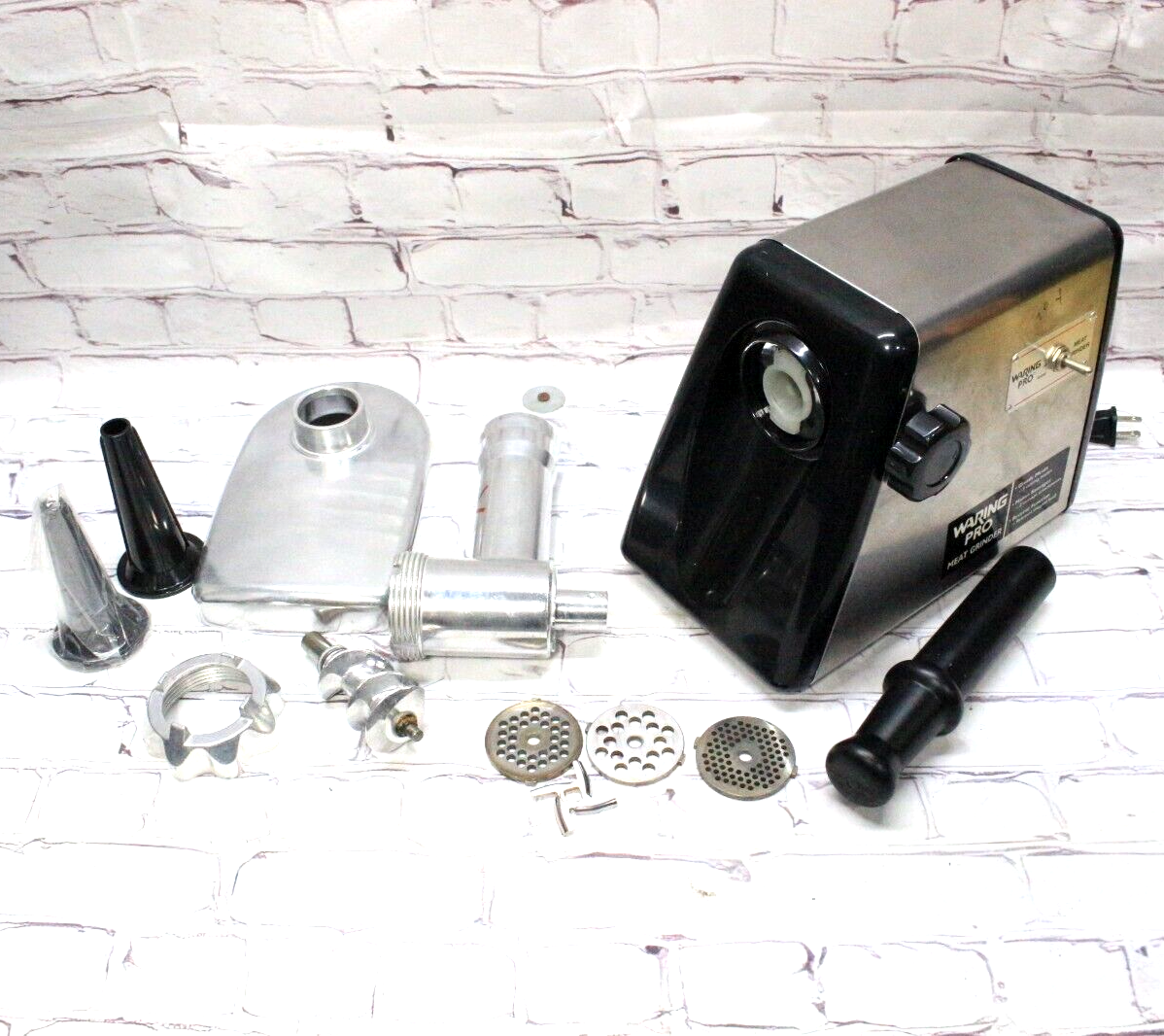WARING PRO PROFESSIONAL GRADE 300 WATT MEAT GRINDER MG1003 ( A ) eBay