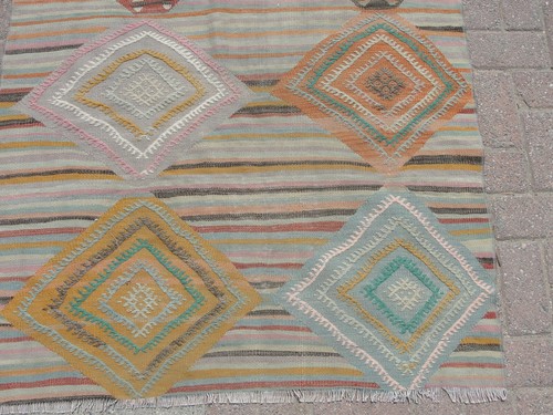 3x5 ft Small Striped kilim rug - rugs for living room - Picture 6 of 10