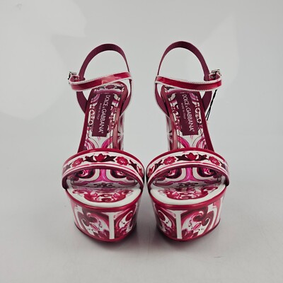Dolce & Gabbanaヒール Dolce & Gabbana Keira Embellished Sandals With Crystals