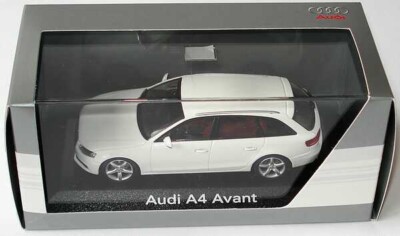 Audi A4 Avant ホワイト ミニカー Audi A4 Avant ホワイト ミニカー Audi A4 Avant Glacier White