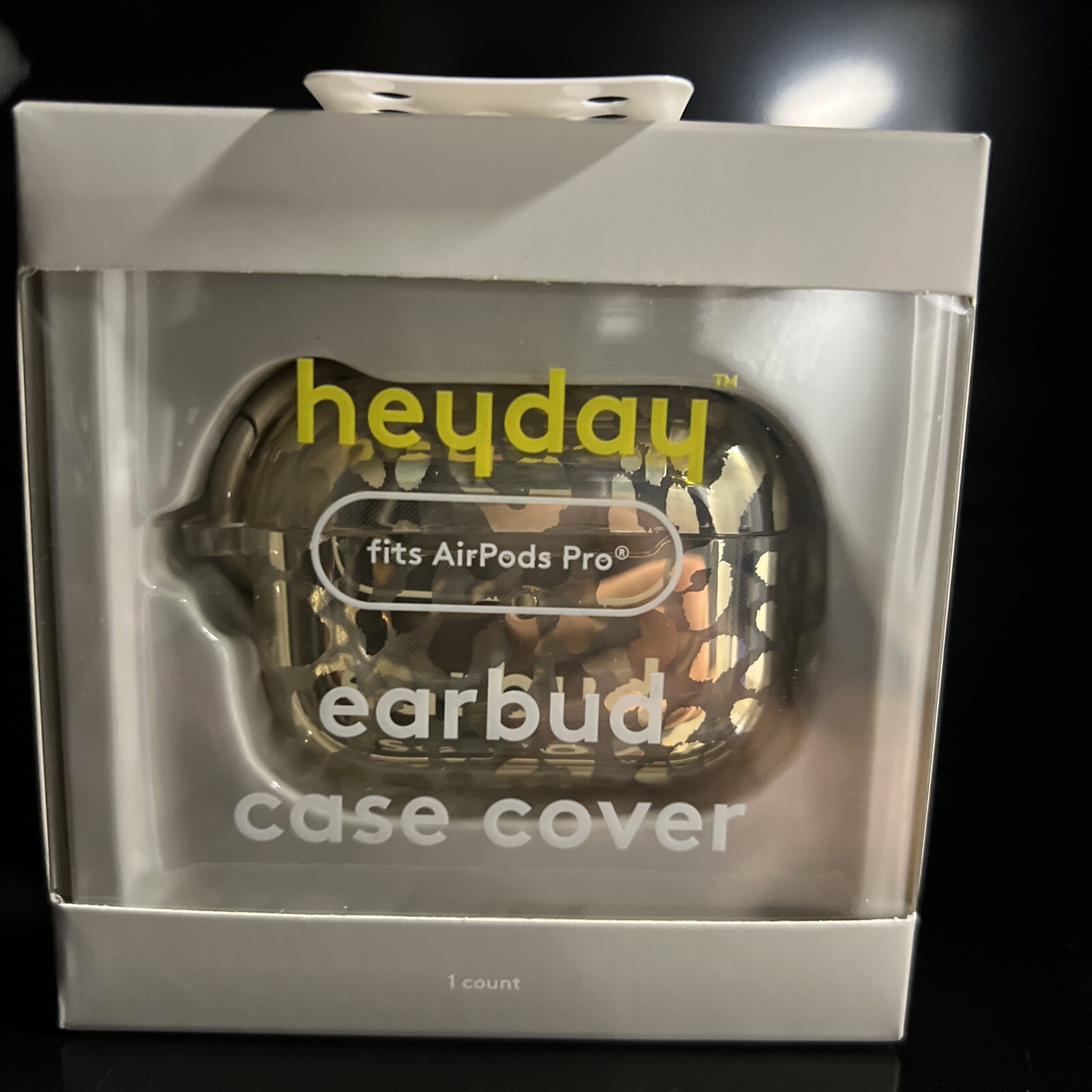 Heyday Apple AirPods Pro Silicone Case with Clip in Gold Leopard Print-image