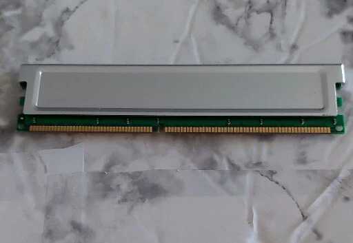 Super Talent D27PB1GJ PC2700 1GB 333Mhz DDR333 2Bank 64Mx8 CL2.5 - Image 3 of 3