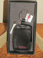 tumi key pouch