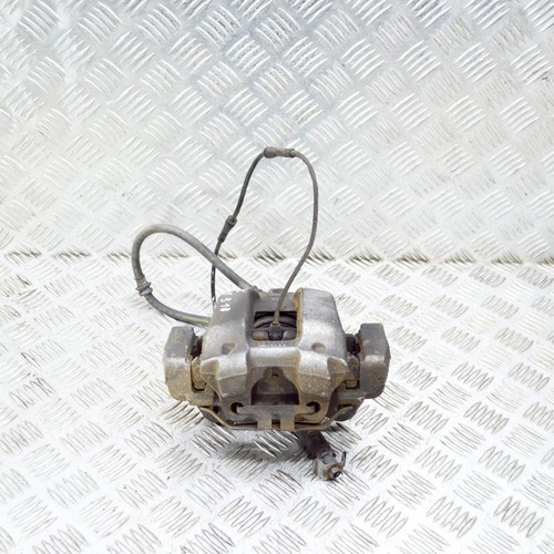 BMW 4 Gran Coupe F36 430i Bremssattel vorne links 2.0 Benzin 185kw 2018