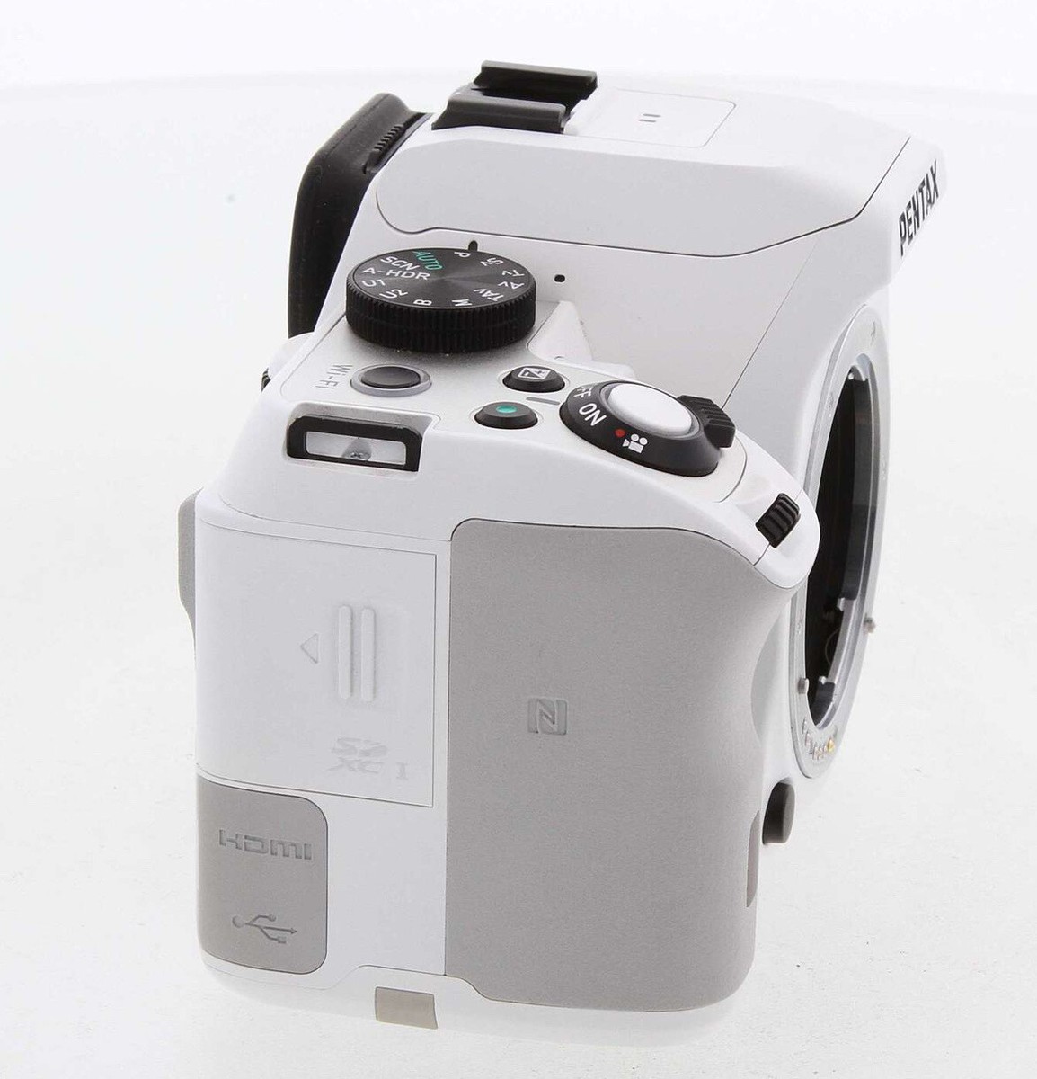 PENTAX - PENTAX K-S2 ボディ ホワイト Amazon | PENTAX デジタル一眼レフ PENTAX K-S2 ボディ