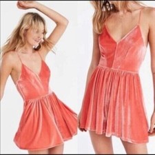Urban Outfitters Stretch VELVET ROMPER DRESS Silence & Noise VANESSA Coral Pink