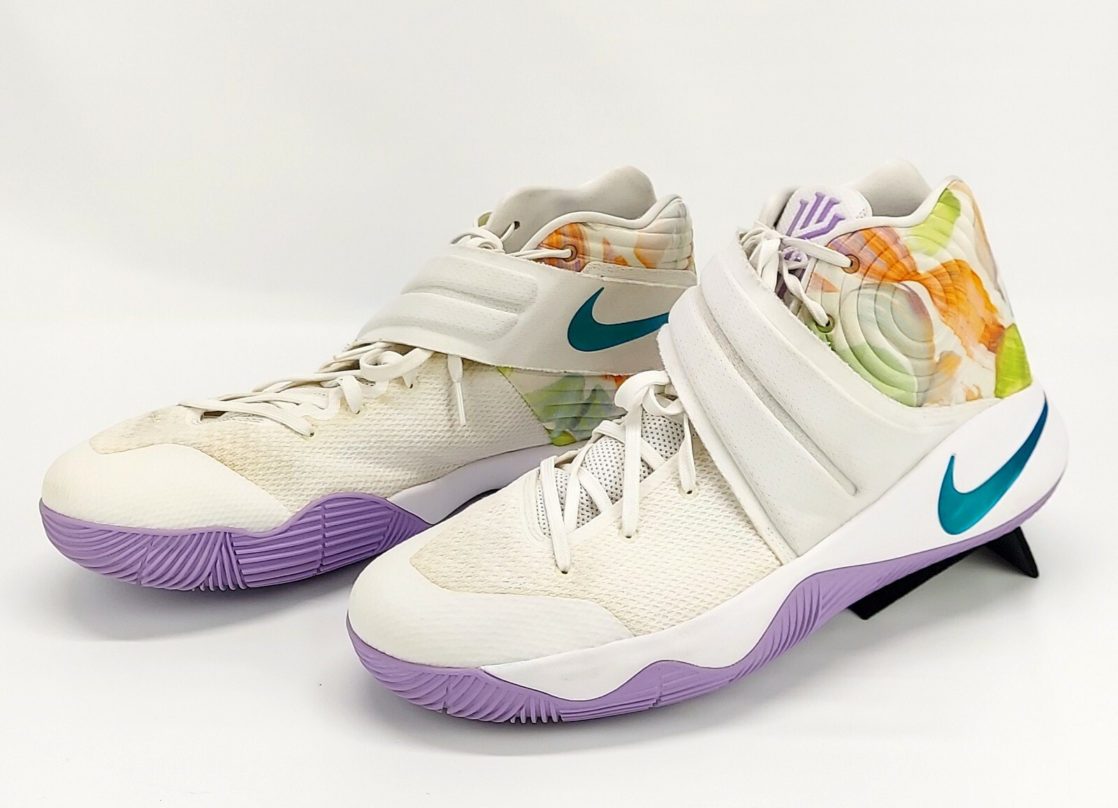 kyrie irving shoes easter edition