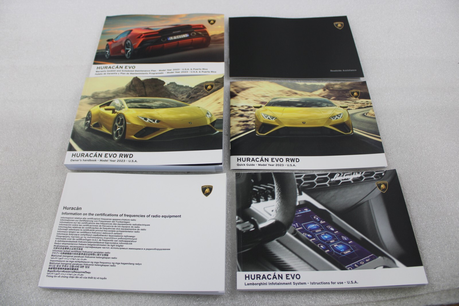 Lamborghini Huracan, Owners Manual w/Case, Used