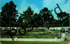 PERRY MOTOR COURT, FL, O.W. Jones and A. L. Louque, own/mgr, postcard jj129
