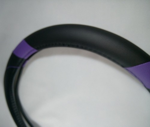 Non Slip Water & Stain Resist PU Steering Wheel Cover Good Fit (Black & Purple) - Picture 2 of 6