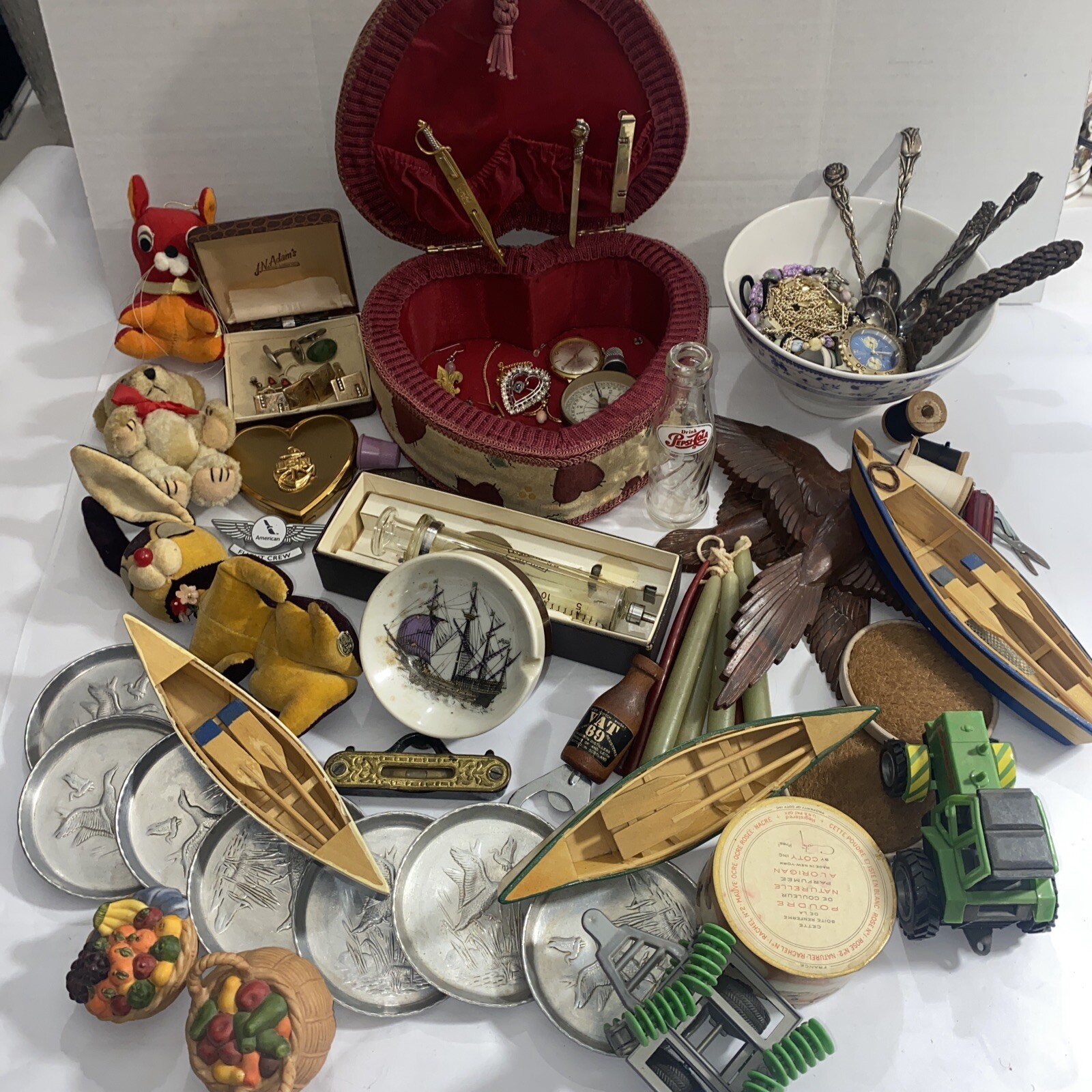 VINTAGE JUNK DRAWER LOT ANTIQUES JEWELRY OLD TRINKETS TREASURE KITSCHY