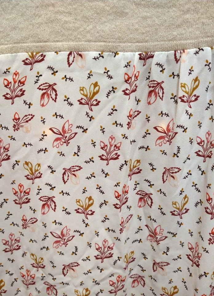 Suéter Loft Mujer XS Beige Ditsy Floral Tela Dobladillo Crew Femenino Informal Abuela Foto 2 de 4