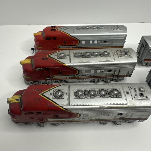 Santa Fe Locomotives And Car Mixed Lot HO Scale Not tested - Picture 3 of 11
