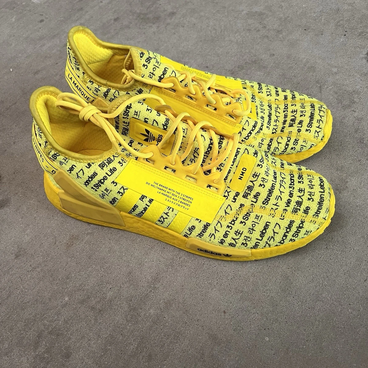 Adidas NMD_R1 V2 Logo Print - Mix Colors for sale | eBay