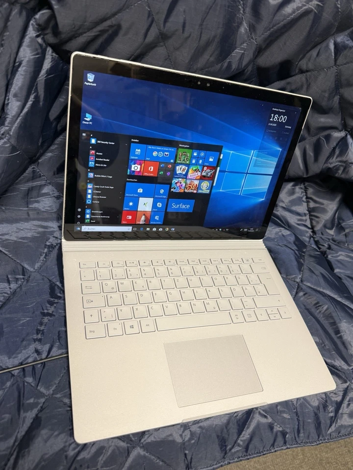 Surface Book 13 Zoll i7 Gen.6 512 GB SSD 16GB RAM