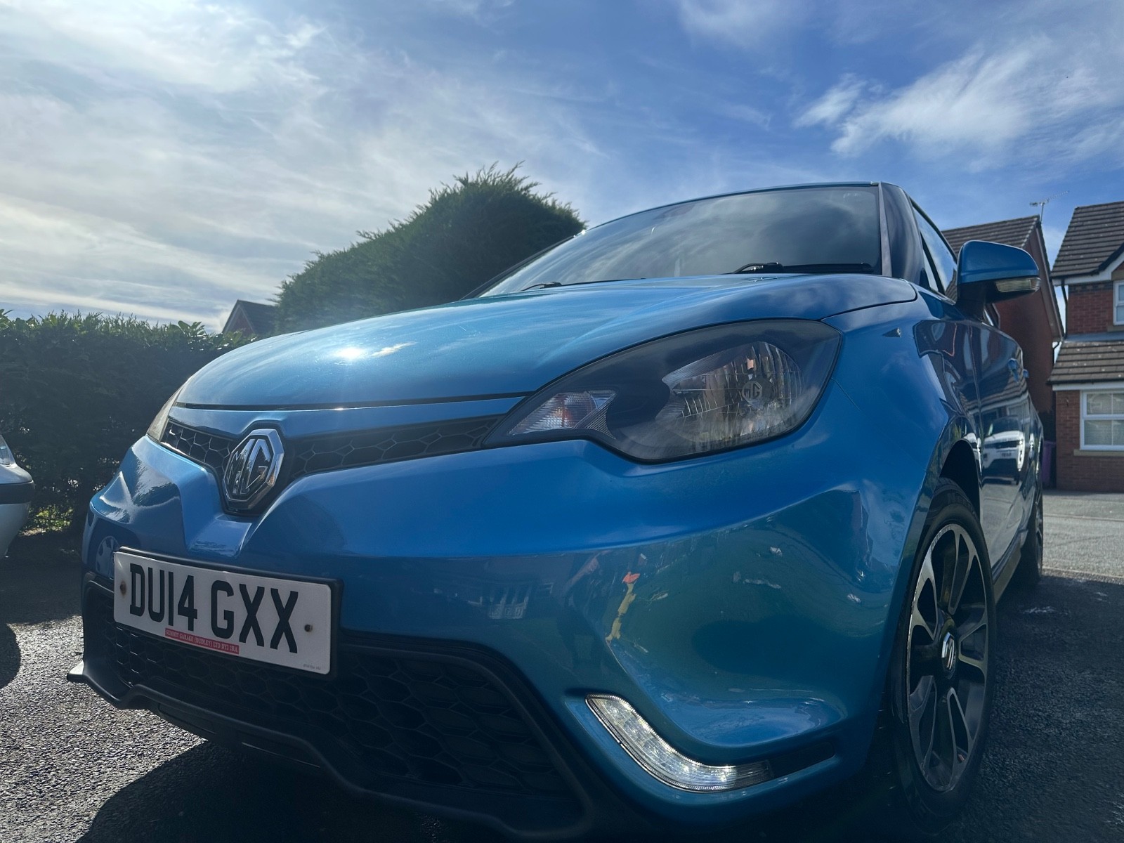MG3 VTI TECH Stunning blue